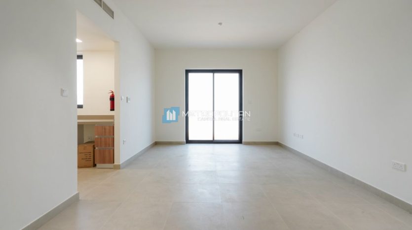 Townhouse on Al Ghadeer, Abu-Dhabi, 2 bedrooms, 157 m2 / per year