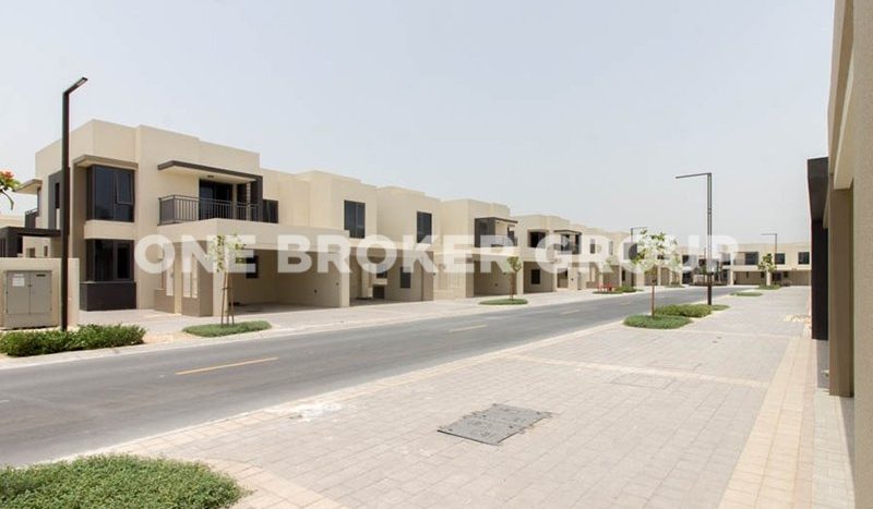 Villa on Dubai Hills Estate, 4 bedrooms, 221.8 m2  | Foto 1