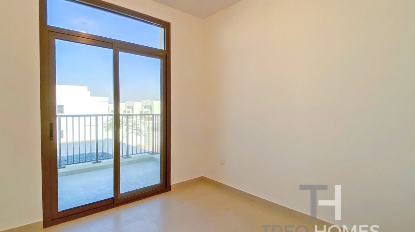 Townhouse on Town Square, Dubai, 3 bedrooms, 209 m2 / per year