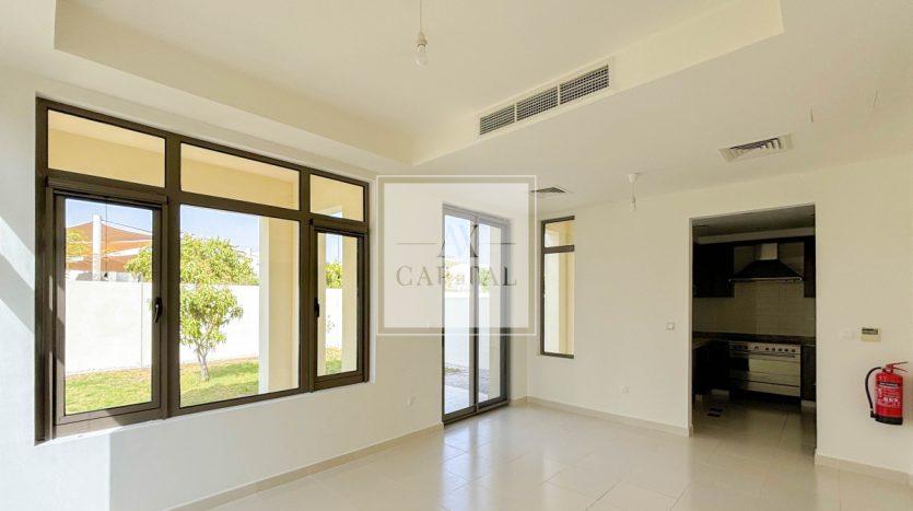 Townhouse on Rome, Dubai, 3 bedrooms, 331.4 m2 / per year