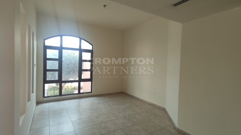 Villa on Sas Al Nakheel, Abu-Dhabi, 3 bedrooms, 220 m2 / per year
