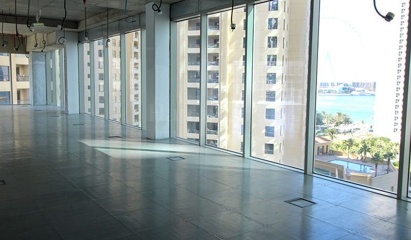 Офис в Джумейра Бич Резиденс, Дубай, 391.9 м2 / в год
