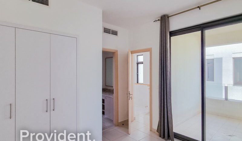 Villa on Rome, Dubai, 3 bedrooms,  | Foto 1