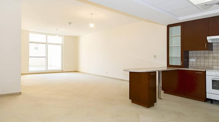 Apartment on Motor City, Dubai, 2 bedrooms, 135 m2 / per year