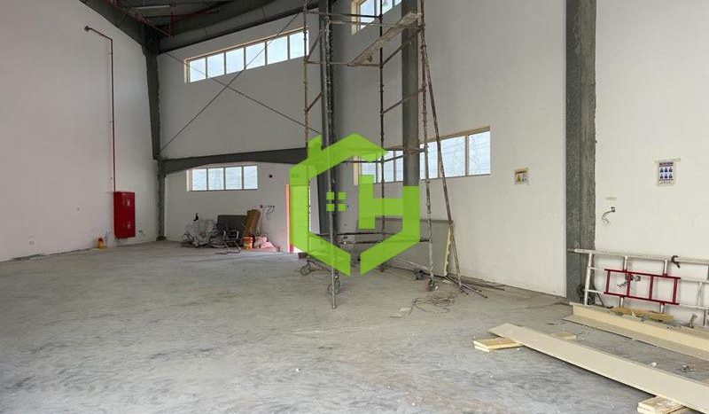 Warehouse on Al Khawanizh, Dubai, 241.5 m2 / per year