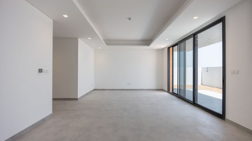 Commercial property on Saadiyat Island, Abu-Dhabi, 4 bedrooms, 539 m2 / per year