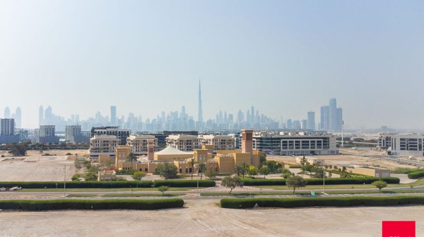 Land plot on Meydan, Dubai, 2499.9 m2  | Foto 1