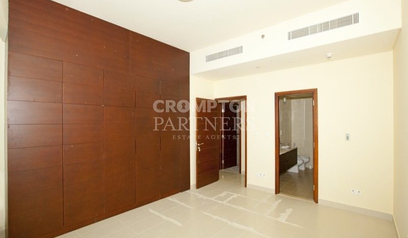Apartment on Corniche Road, Abu-Dhabi, 2 bedrooms, 122.9 m2 / per year