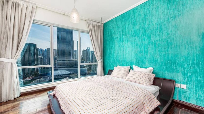 Apartment on Dubai Marina, 3 bedrooms, 184 m2 / per year