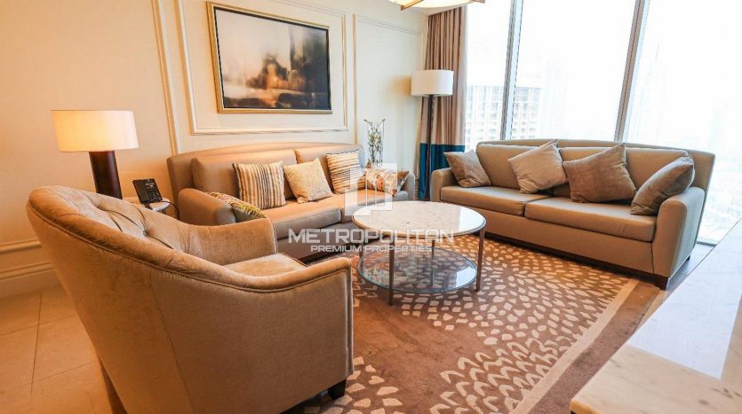 Apartment on Downtown Burj Dubai, 2 bedrooms, 118 m2 / per year