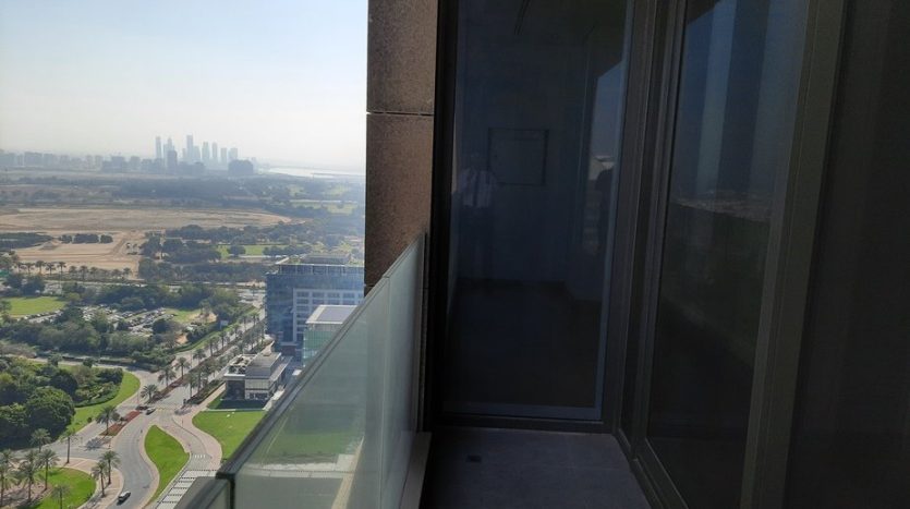 Apartment on Sheikh Zayed Road, Dubai, 2 bedrooms, 160.6294 m2 / per month
