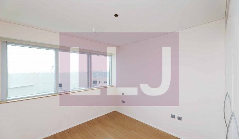 Apartment on Al Raha Beach, Abu-Dhabi, 3 bedrooms, 181 m2 / per year