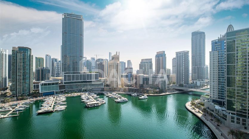 Apartment on Dubai Marina, 2 bedrooms, 139.1 m2 / per year