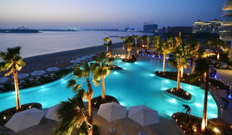 Apartment on Palm Jumeirah, Dubai, 2 bedrooms, 121.42 m2