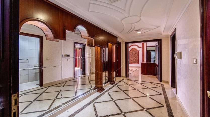 Пентхаусы в Al Khalidiya, Абу-Даби, 4 спальни, 325 м2 / в год