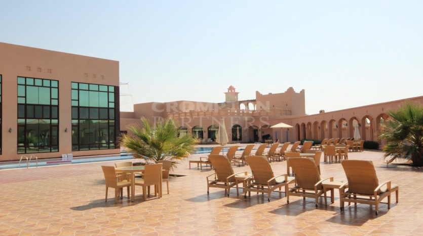 Villa on Sas Al Nakheel, Abu-Dhabi, 3 bedrooms, 220 m2 / per year