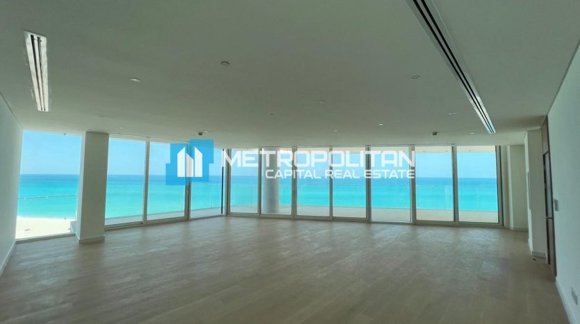 Apartment on Saadiyat Island, Abu-Dhabi, 4 bedrooms, 494.8 m2 / per year