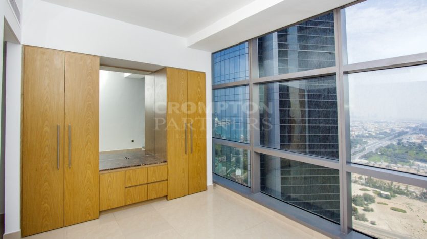 Квартира в Corniche Road, Абу-Даби, 2 спальни, 108.2 м2 / в год