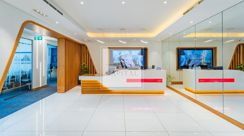 Office on Business Bay, Dubai, 228.4 m2 / per year