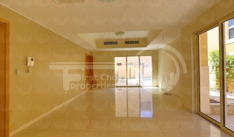 Villa on Al Raha Gardens, Abu-Dhabi, 5 bedrooms, 464.5 m2 / per year