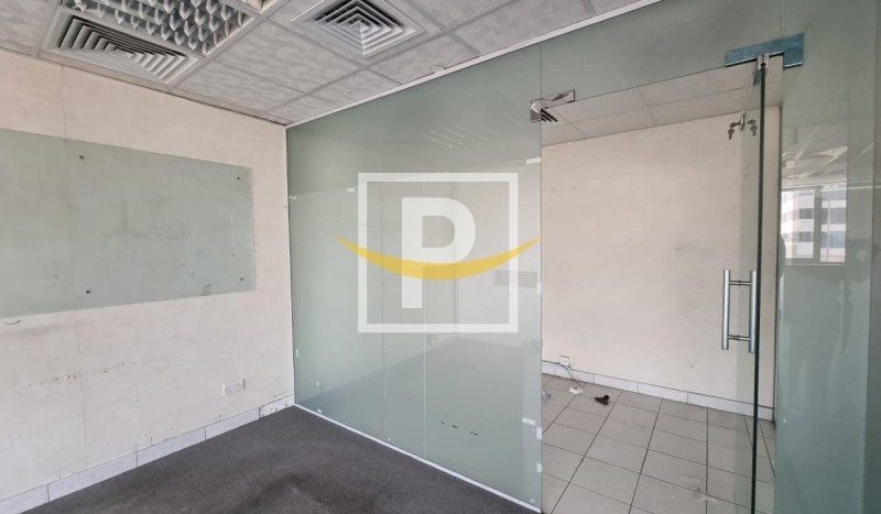 Office Dubai, 127 m2 / per year