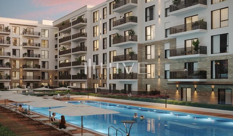 Apartment on Town Square, Dubai, 2 bedrooms, 111.1 m2  | Foto 1