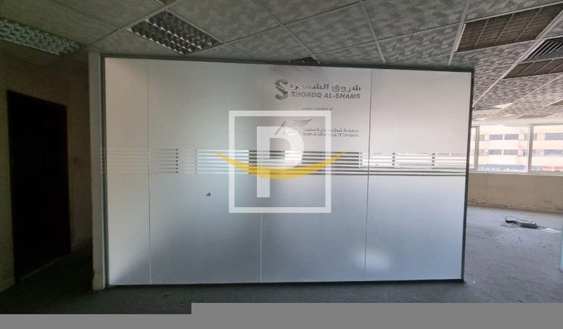 Office Dubai, 127 m2 / per year