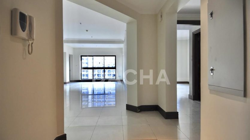 Квартира в Пальма Джумейра, Дубай, 2 спальни, 241.9 м2 / в год