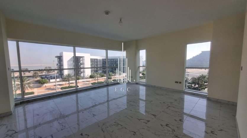 Apartment on Al Raha Beach, Abu-Dhabi, 2 bedrooms, 185.3 m2 / per year