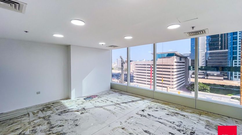 Офис в Sheikh Zayed Road, Дубай, 187.5 м2 / в год