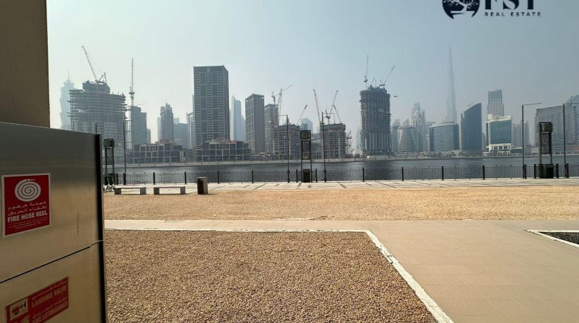 Shop on Business Bay, Dubai, 131.1 m2  | Foto 4