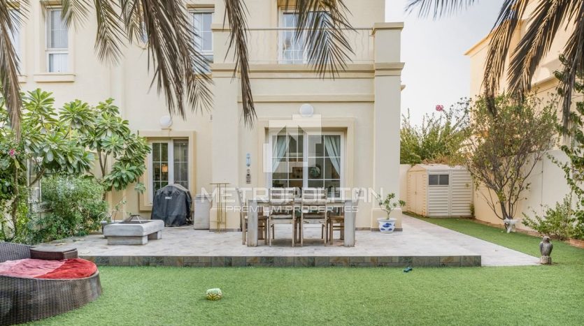 Townhouse on The Springs, Dubai, 3 bedrooms, 324 m2  | Foto 2