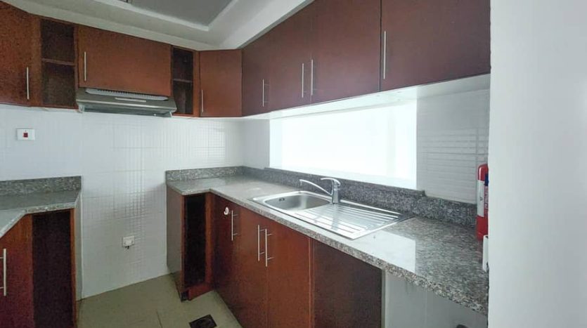 Квартира в Джумейра Лейк Тауэрс, Дубай, 1 спальня, 90 м2 / в год