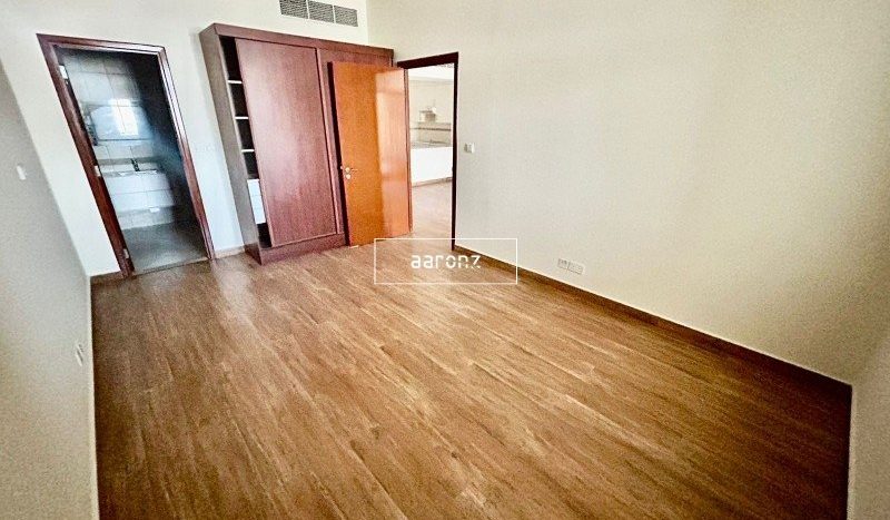 Apartment on Motor City, Dubai, 1 bedroom, 152.9 m2 / per year
