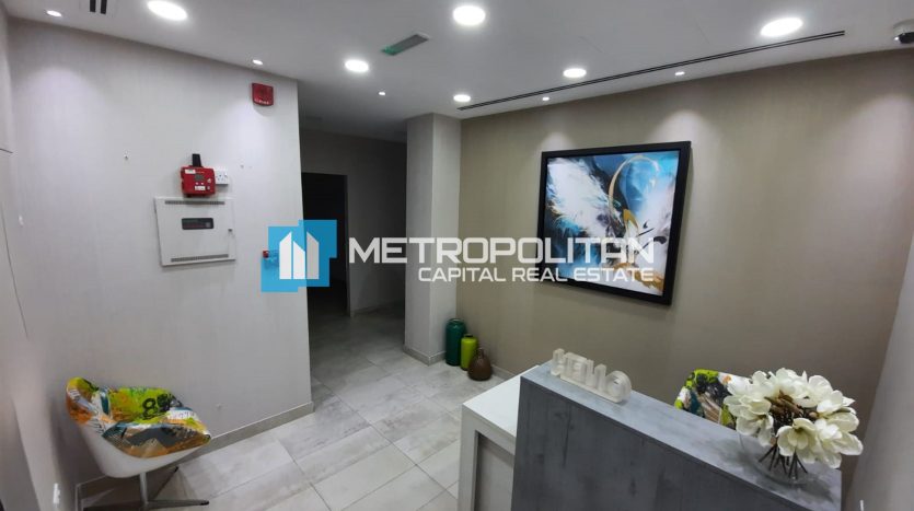 Office on Al Reem, Abu-Dhabi, 164.2 m2 / per year