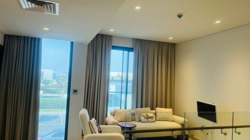 Commercial property on Yas Island, Abu-Dhabi, 3 bedrooms, 384 m2  | Foto 4