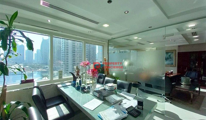 Office on Jumeirah Lake Towers, Dubai, 96 m2 / per month
