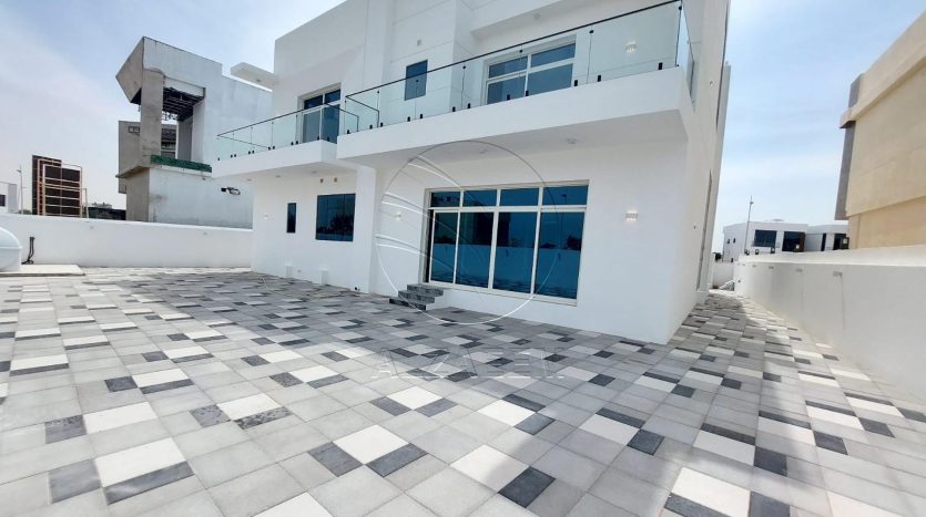Villa on Yas Island, Abu-Dhabi, 5 bedrooms, 581 m2  | Foto 3