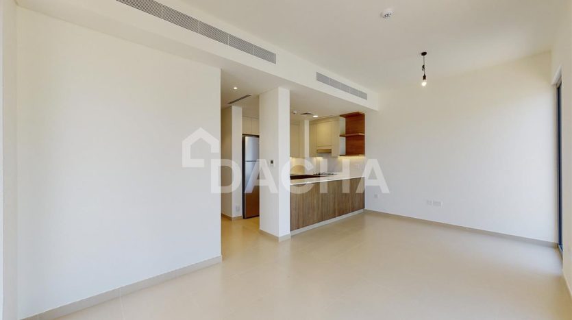Townhouse on Tilal Al Ghaf, Dubai, 4 bedrooms, 218.7 m2 / per year