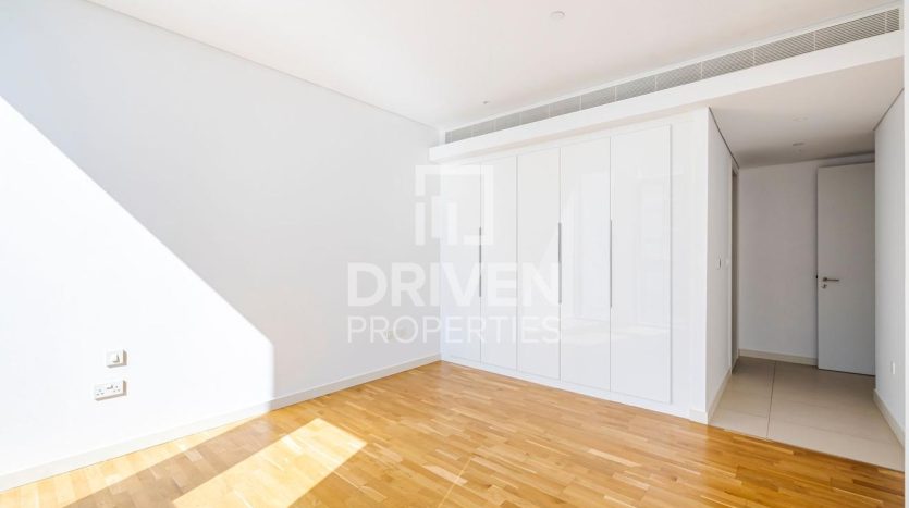 Квартира в Bluewaters, Дубай, 2 спальни, 148 м2 / в год