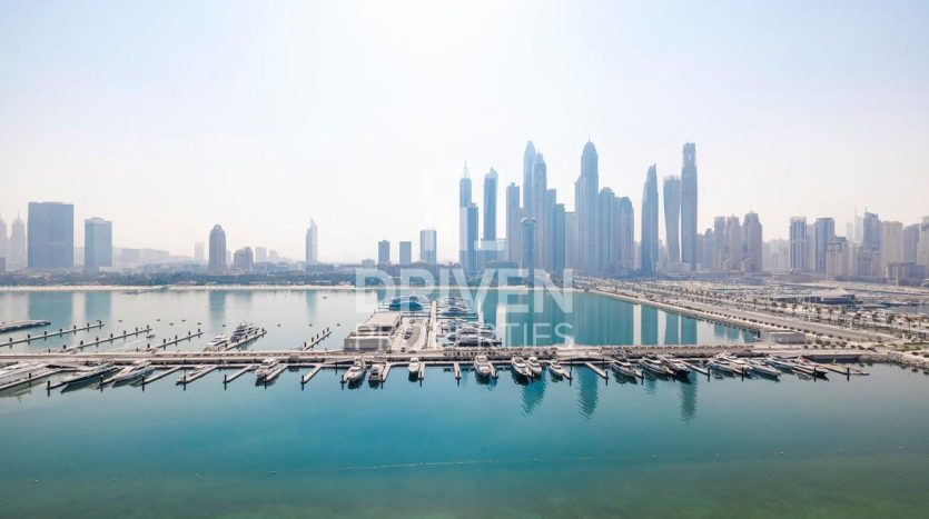 Квартира в Dubai Harbour, 2 спальни, 109 м2 / в год