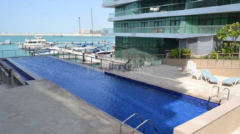 Apartment on Al Raha Beach, Abu-Dhabi, 2 bedrooms, 123.5 m2 / per year
