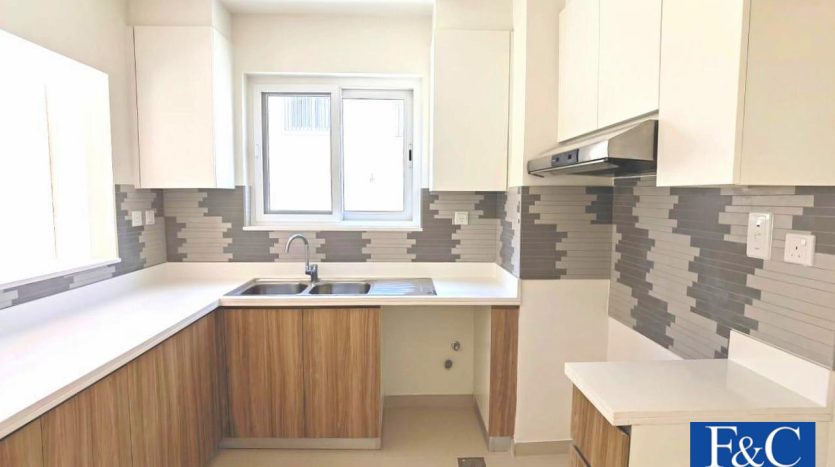 Таунхаус в Dubai Land, 3 спальни, 207.2 м2