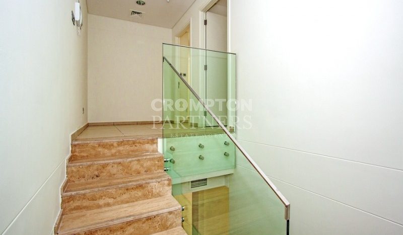 Apartment on Capital Centre, Abu-Dhabi, 3 bedrooms, 164 m2 / per year