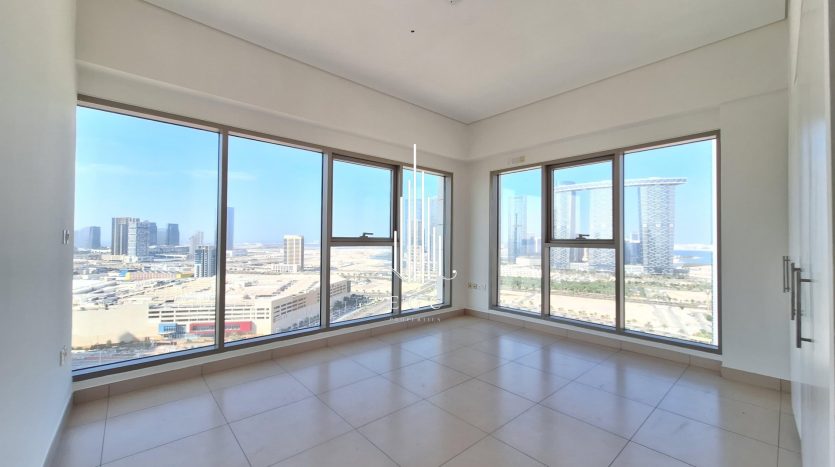 Apartment on Al Reem, Abu-Dhabi, 2 bedrooms, 129 m2 / per year
