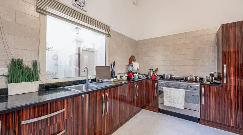 Villa on The Villa, Dubai, 5 bedrooms, 390 m2  | Foto 4