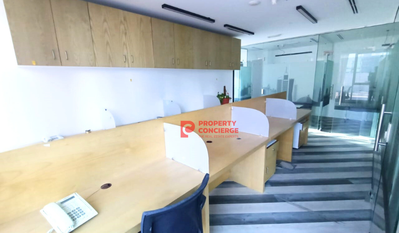 Office on Business Bay, Dubai, 87 m2 / per month