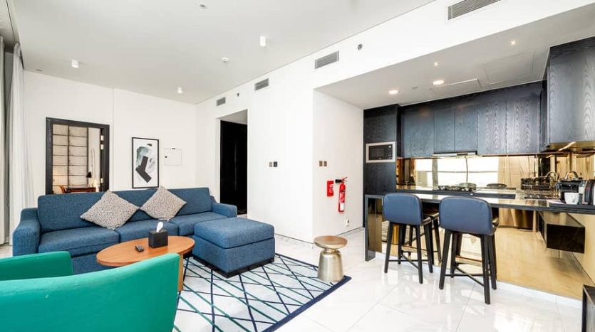 Apartment on Business Bay, Dubai, 1 bedroom, 88 m2 / per year