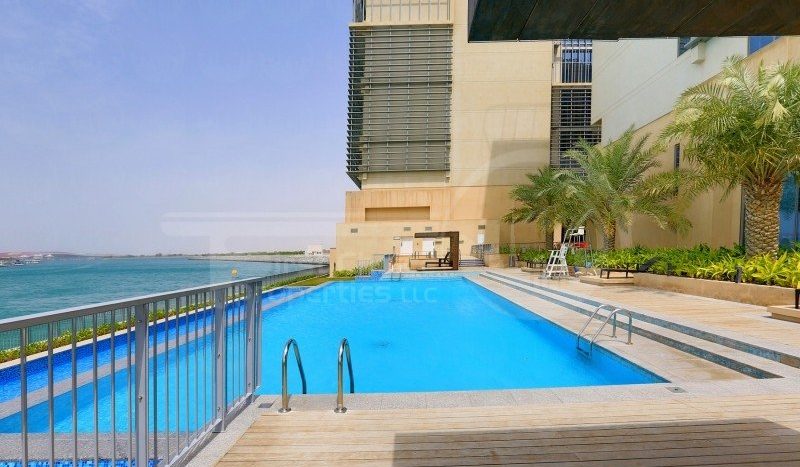 Apartment on Al Raha Beach, Abu-Dhabi, 2 bedrooms, 107.6 m2 / per year