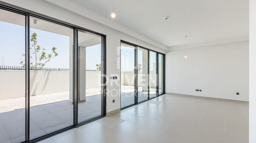 Villa on Tilal Al Ghaf, Dubai, 5 bedrooms, 461 m2  | Foto 3